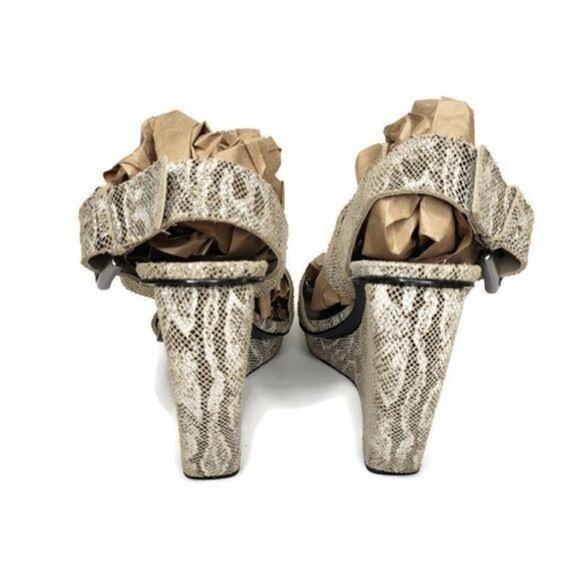 Rebecca Minkoff Women's Snake Print strappy Wedge Sandals Size 7 - Picture 16 of 16